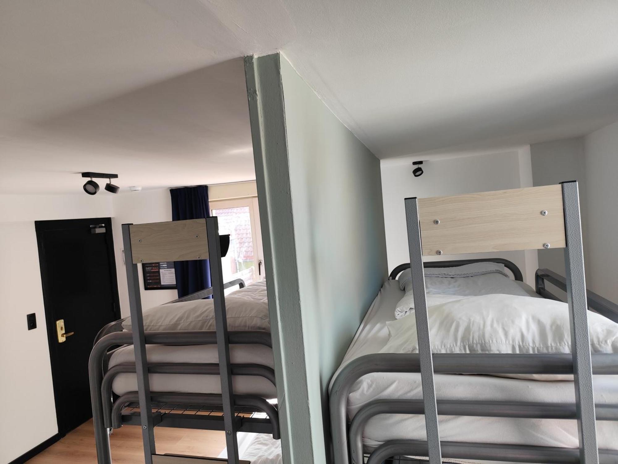 St Christopher'S Inn Hostel At The Bauhaus Μπριζ Δωμάτιο φωτογραφία